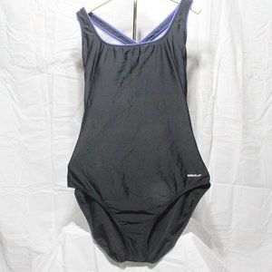 Women's Speedo One-piece Swimsuit Size 18